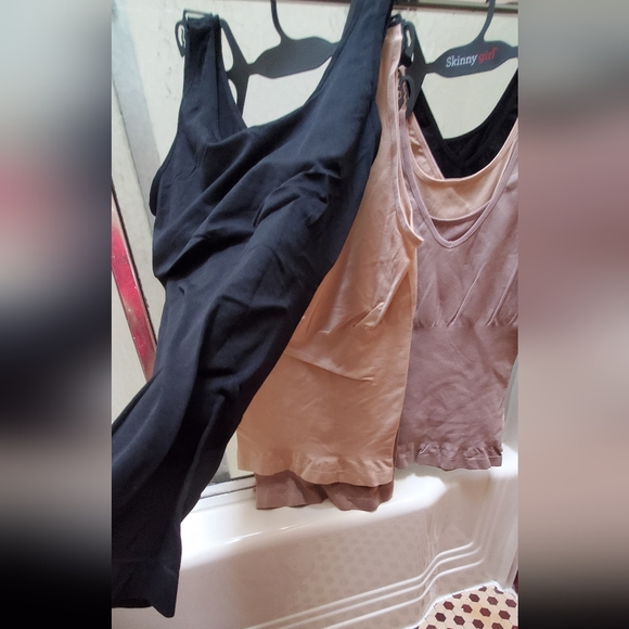 NWT SKINNYGIRL 3PK Shaping Reversible Camis;S, M, L & XL; Smooths & Shapes; $45 - Picture 4 of 14